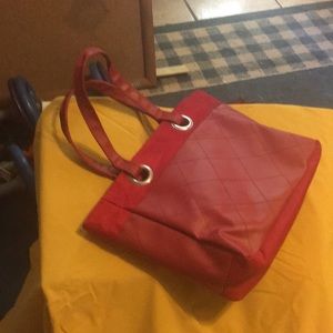 🔴MATRIX PURSE- RED 9X9X3” 17” Handle NWOT